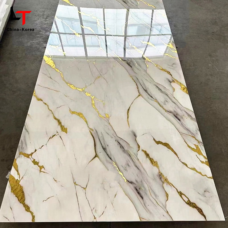 กันน้ำ 1220 × 2440 มม. 3 มม. PVC UV Board สำหรับผนังภายในตกแต่งด้วย High Gloss Finish สำหรับ House Office Design Decor