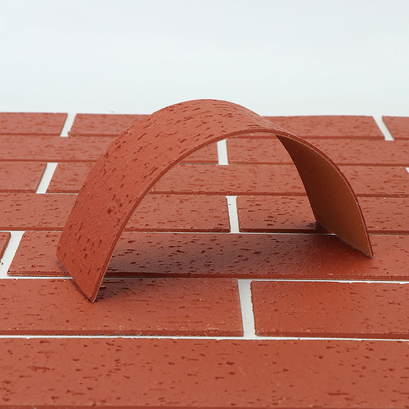 การออกแบบที่ทันสมัยแผ่นผนังน้ำหนักเบาทนไฟวัสดุใหม่หุ้มหินอ่อน กระเบื้อง MCM ที่ยืดหยุ่น ครอบคลุมผนังหินเชิงเส้น